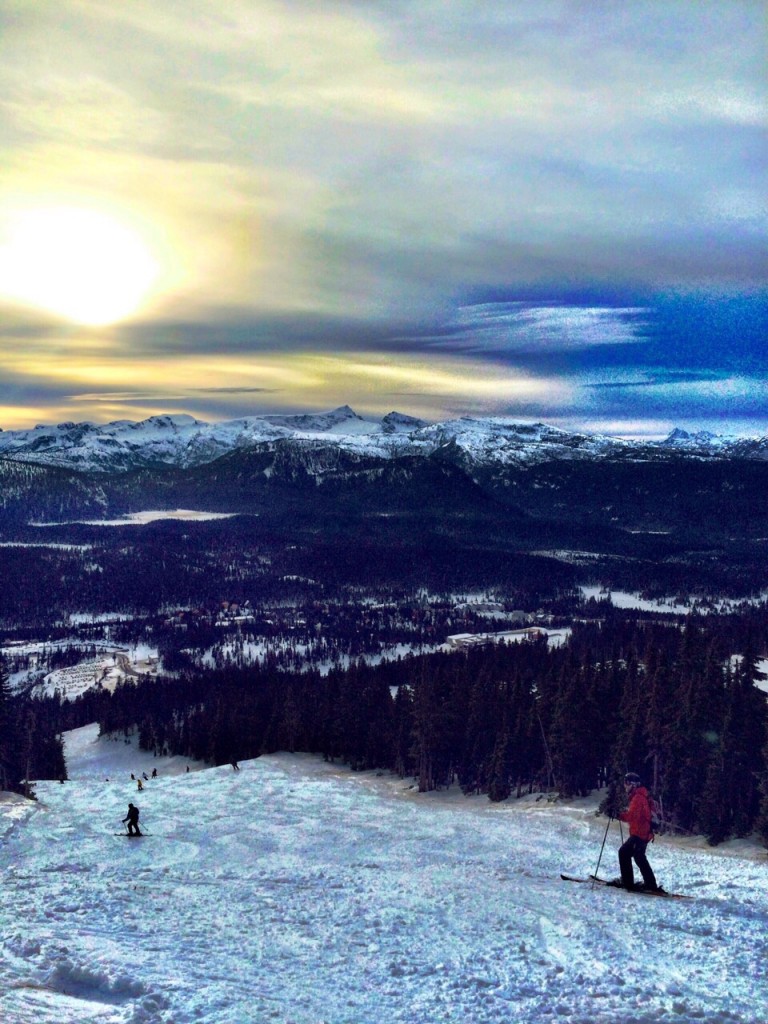 The view from the top at Mount Washington by Jonathan Jacobsen